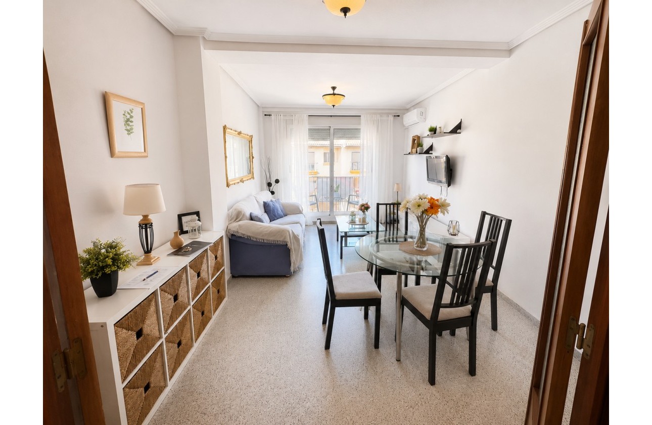 Reventa - Apartamento - San Miguel de Salinas