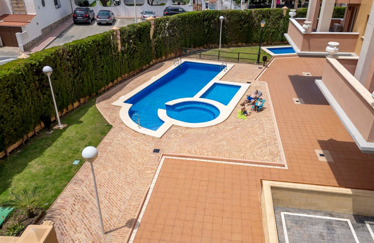 Reventa - Apartamento - Torrevieja - Aldea del mar