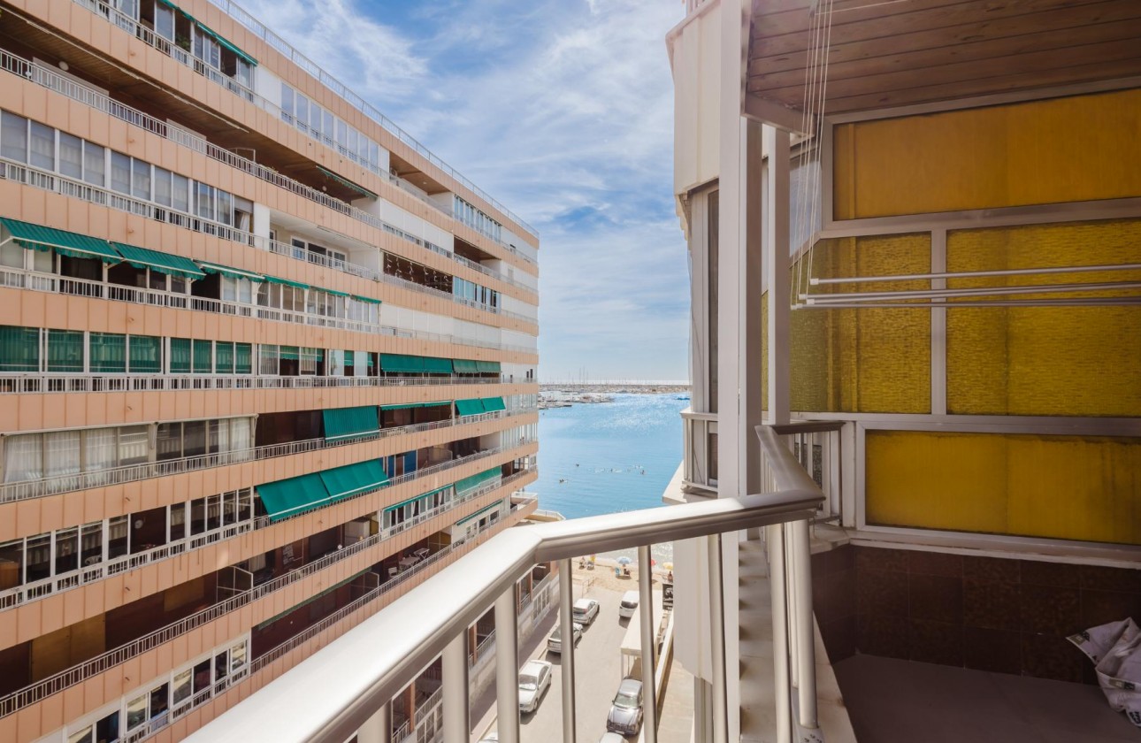 Reventa - Apartamento - Torrevieja - El Acequión - Los Náufragos