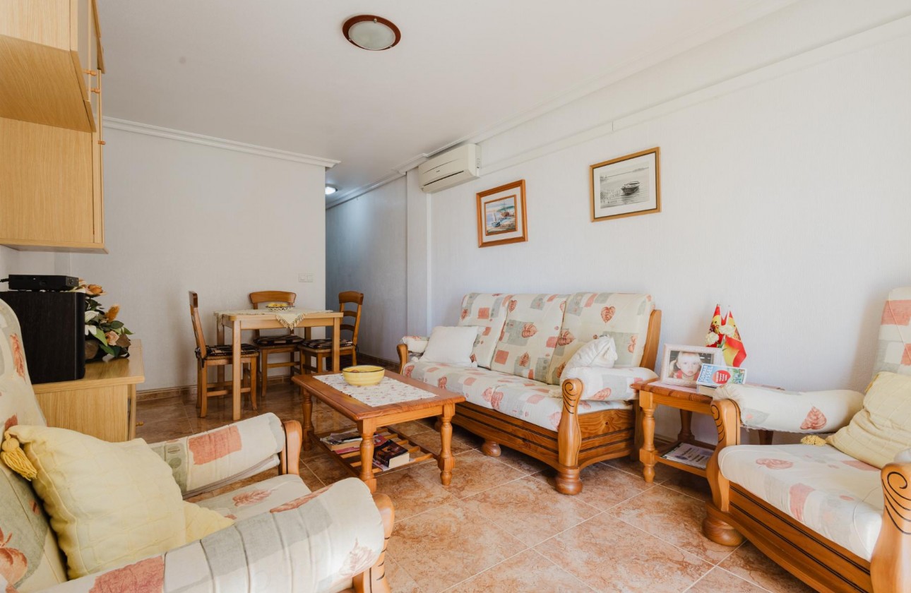 Reventa - Apartamento - Torrevieja - El Acequión - Los Náufragos