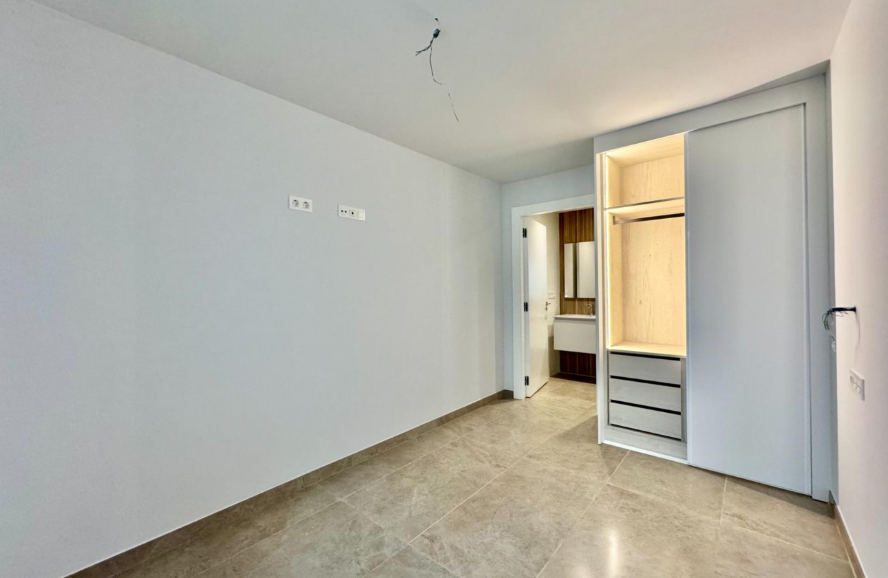 Reventa - Apartamento - Torrevieja - La Siesta - El Salado -  Torreta
