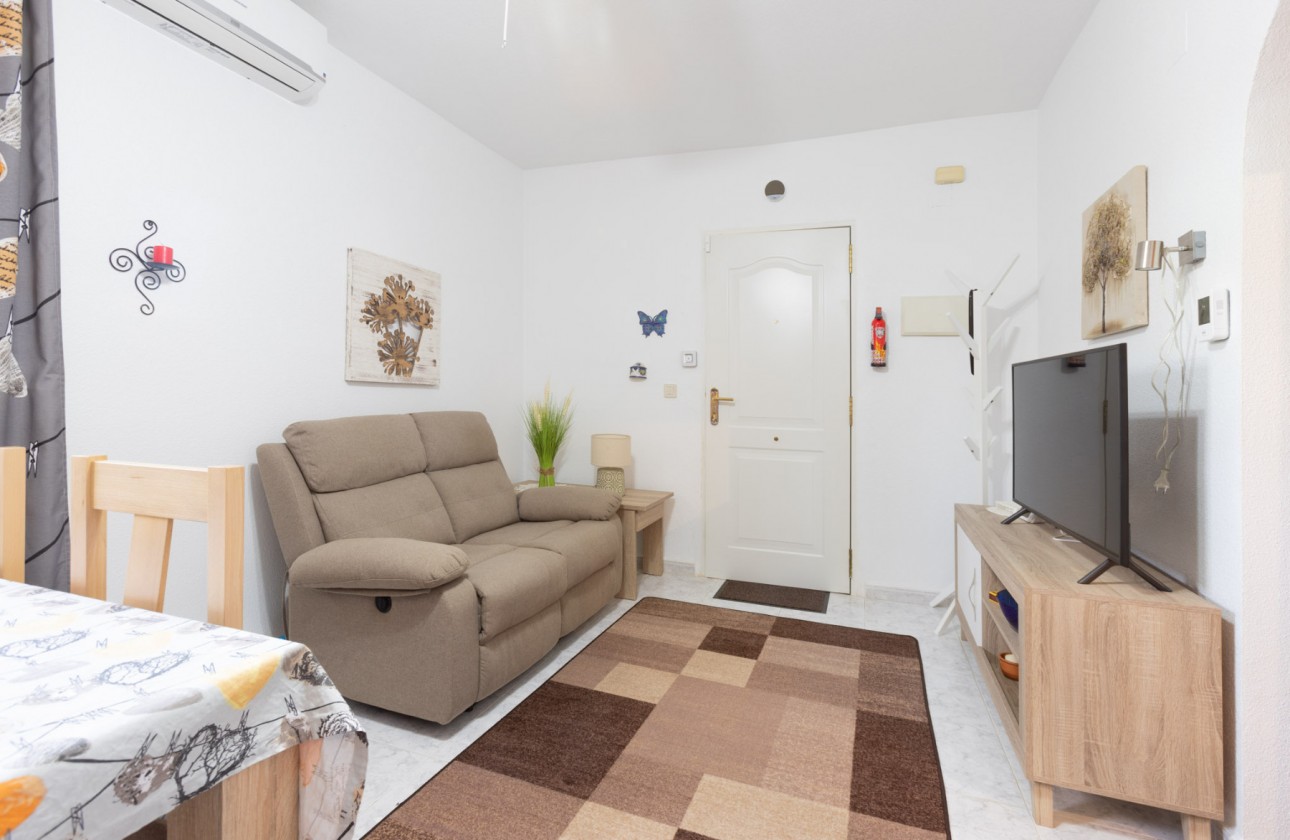 Reventa - Apartamento - Torrevieja - Los Frutales