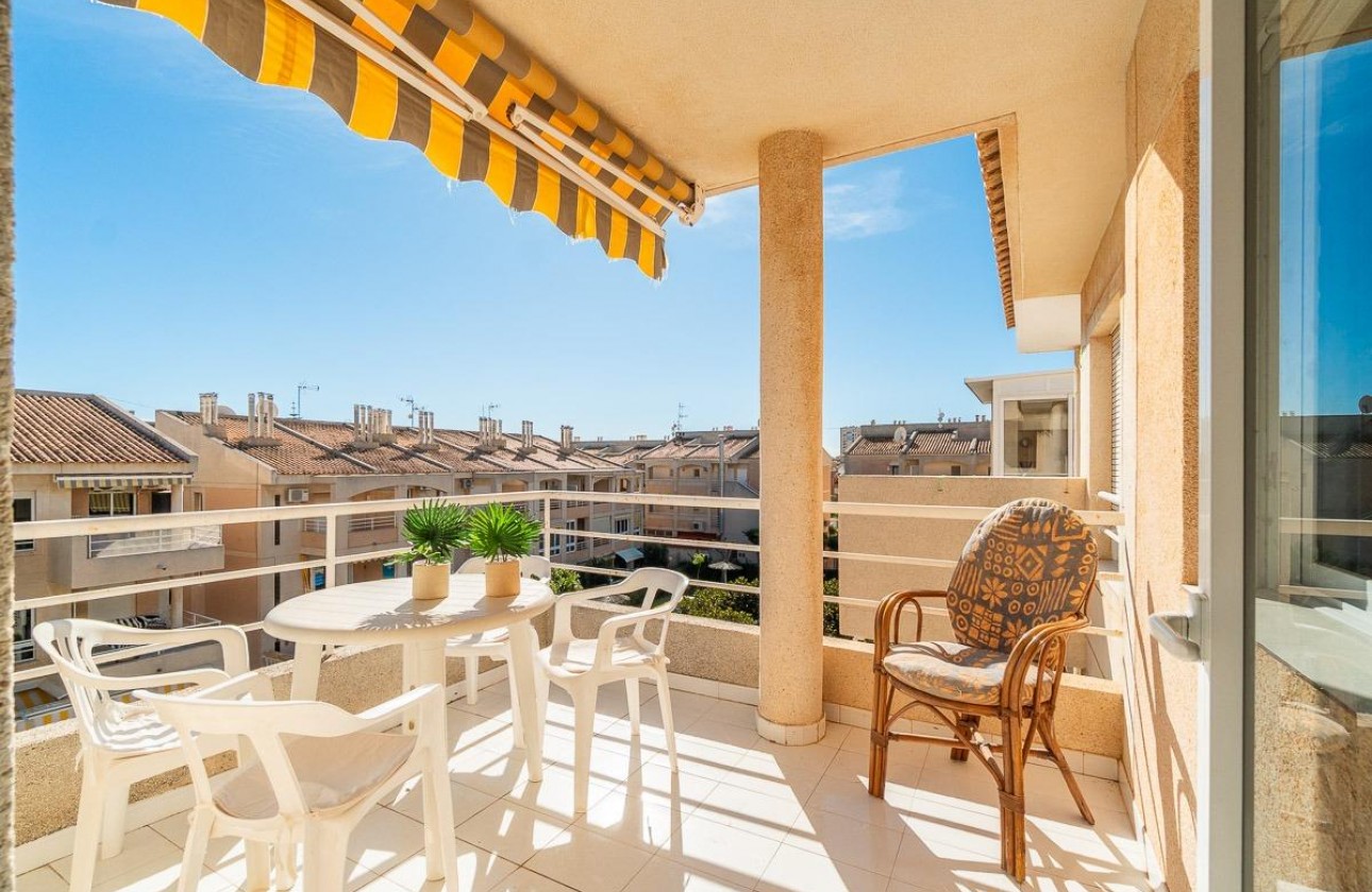 Reventa - Apartamento - Torrevieja - Los Frutales