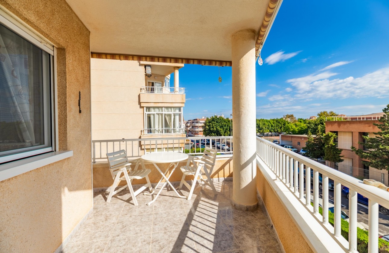 Reventa - Apartamento - Torrevieja - Playa del Cura