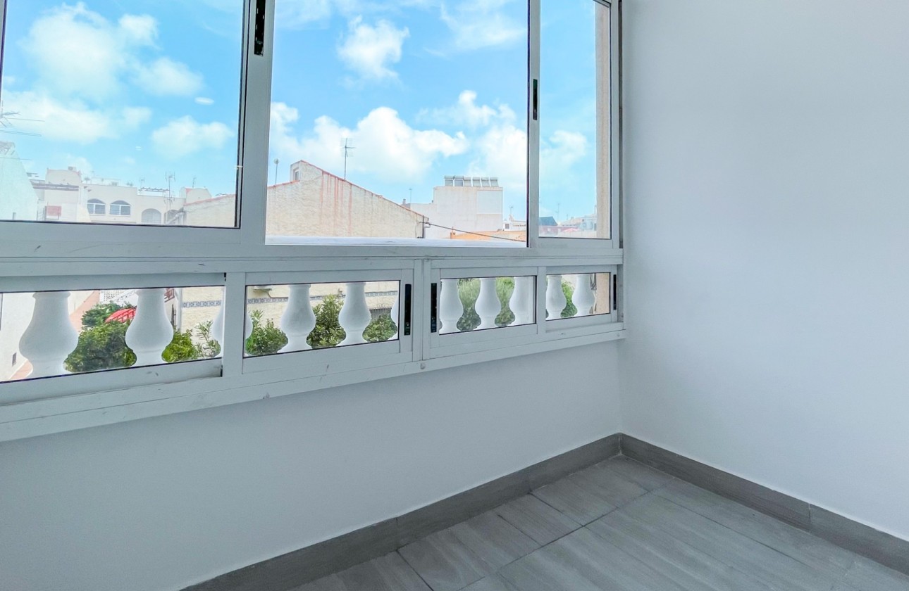 Reventa - Apartamento - Torrevieja