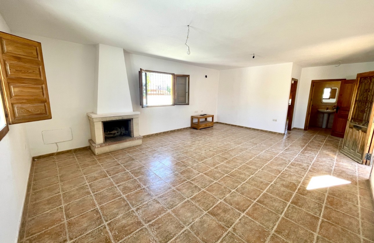 Reventa - Chalet Independiente - Catral