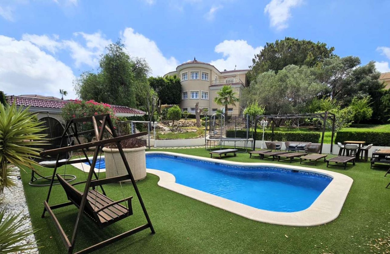 Reventa - Chalet Independiente - Ciudad Quesada