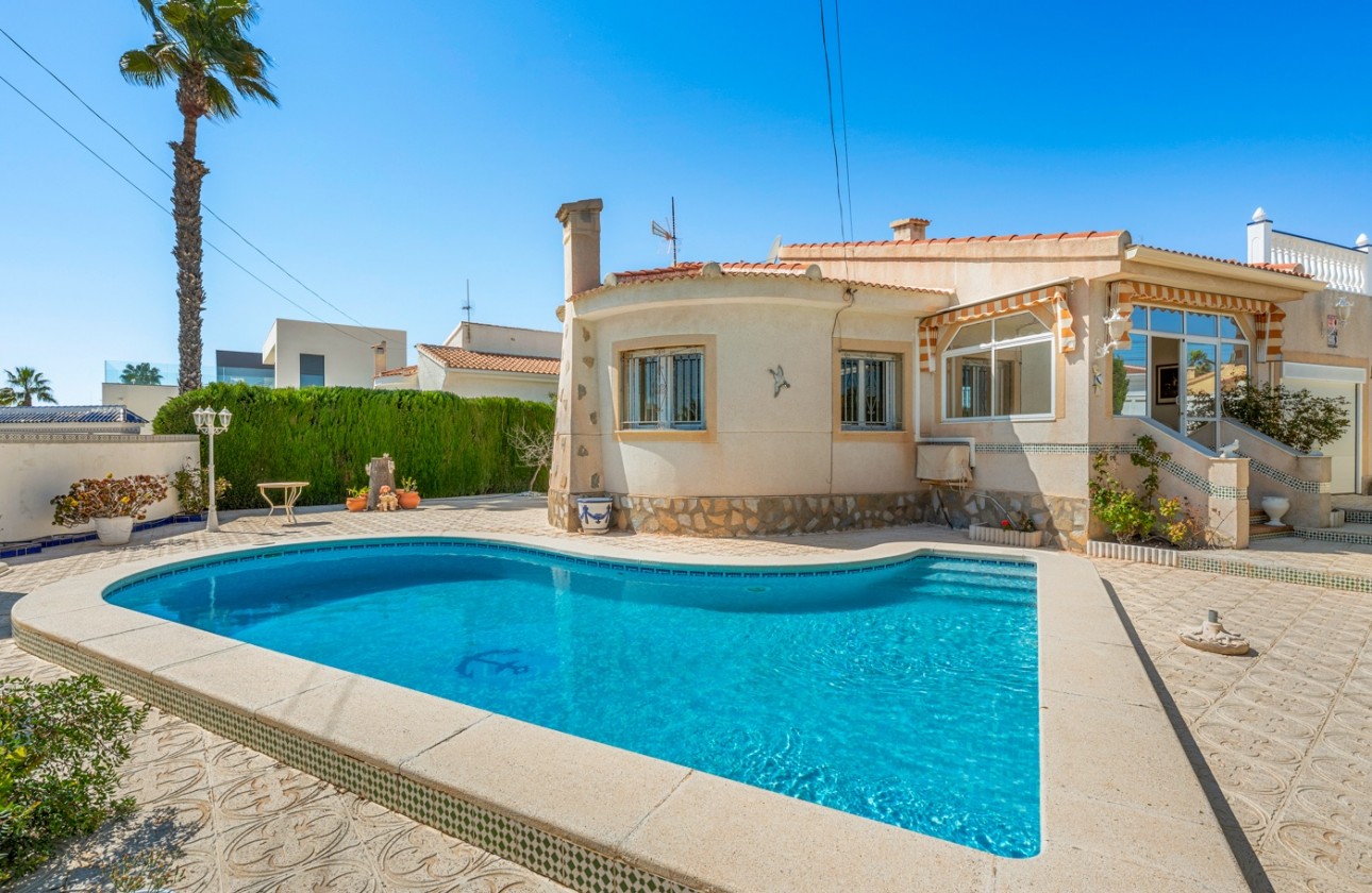 Reventa - Chalet Independiente - Ciudad Quesada