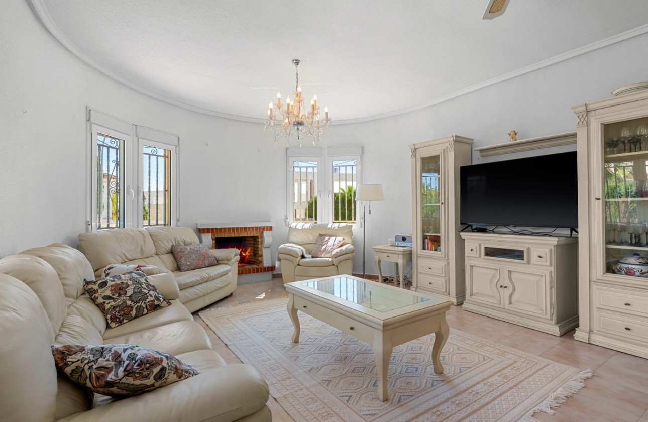 Reventa - Chalet Independiente - Ciudad Quesada