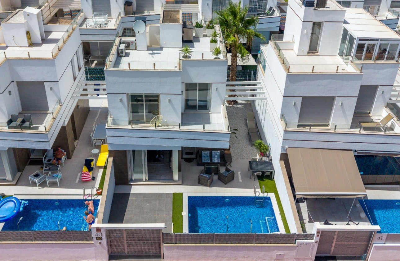 Reventa - Chalet Independiente - Ciudad Quesada