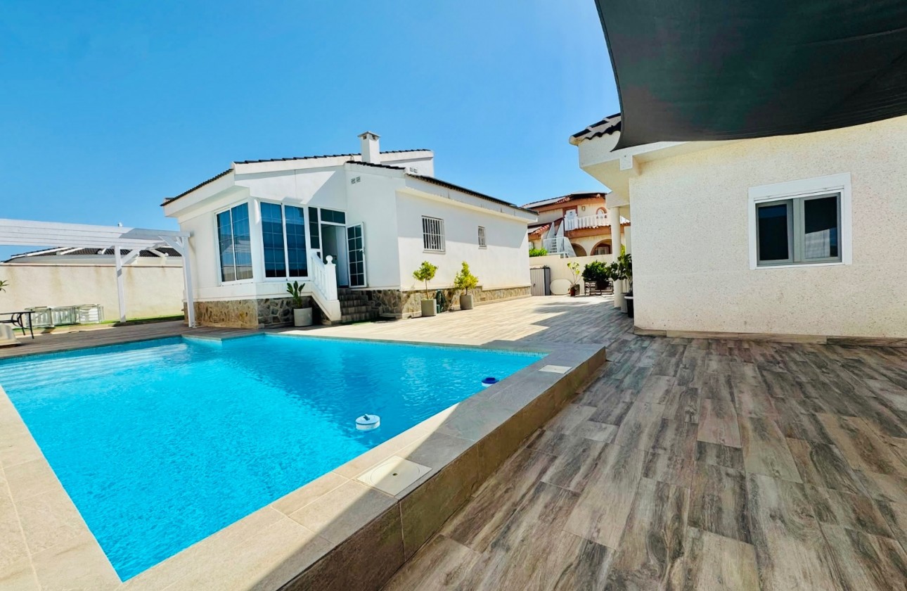 Reventa - Chalet Independiente - Ciudad Quesada
