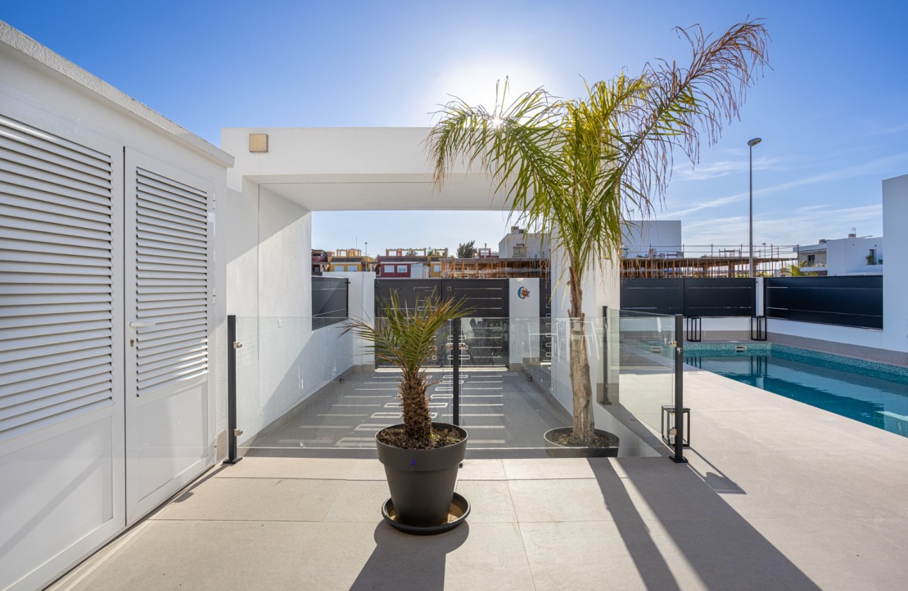 Reventa - Chalet Independiente - Dolores