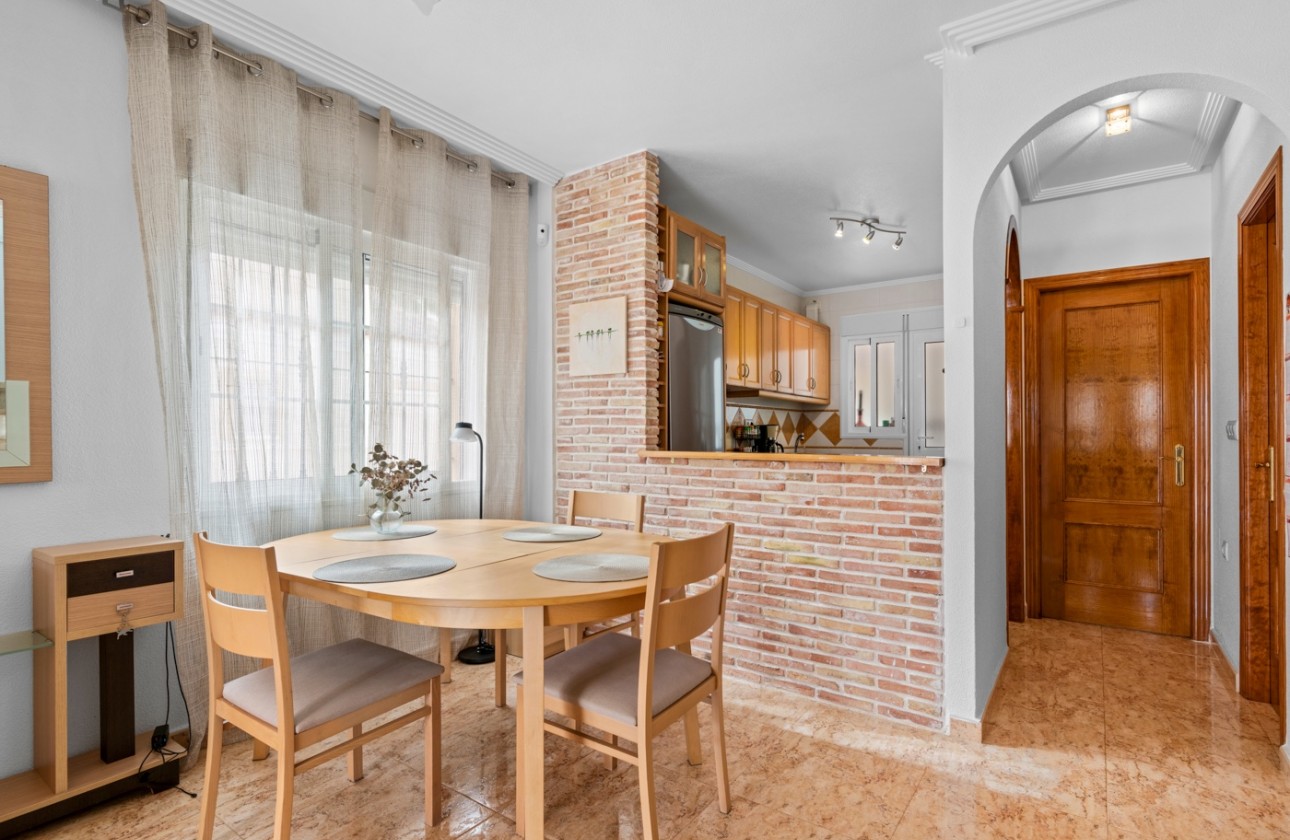 Reventa - Chalet Independiente - Guardamar del Segura