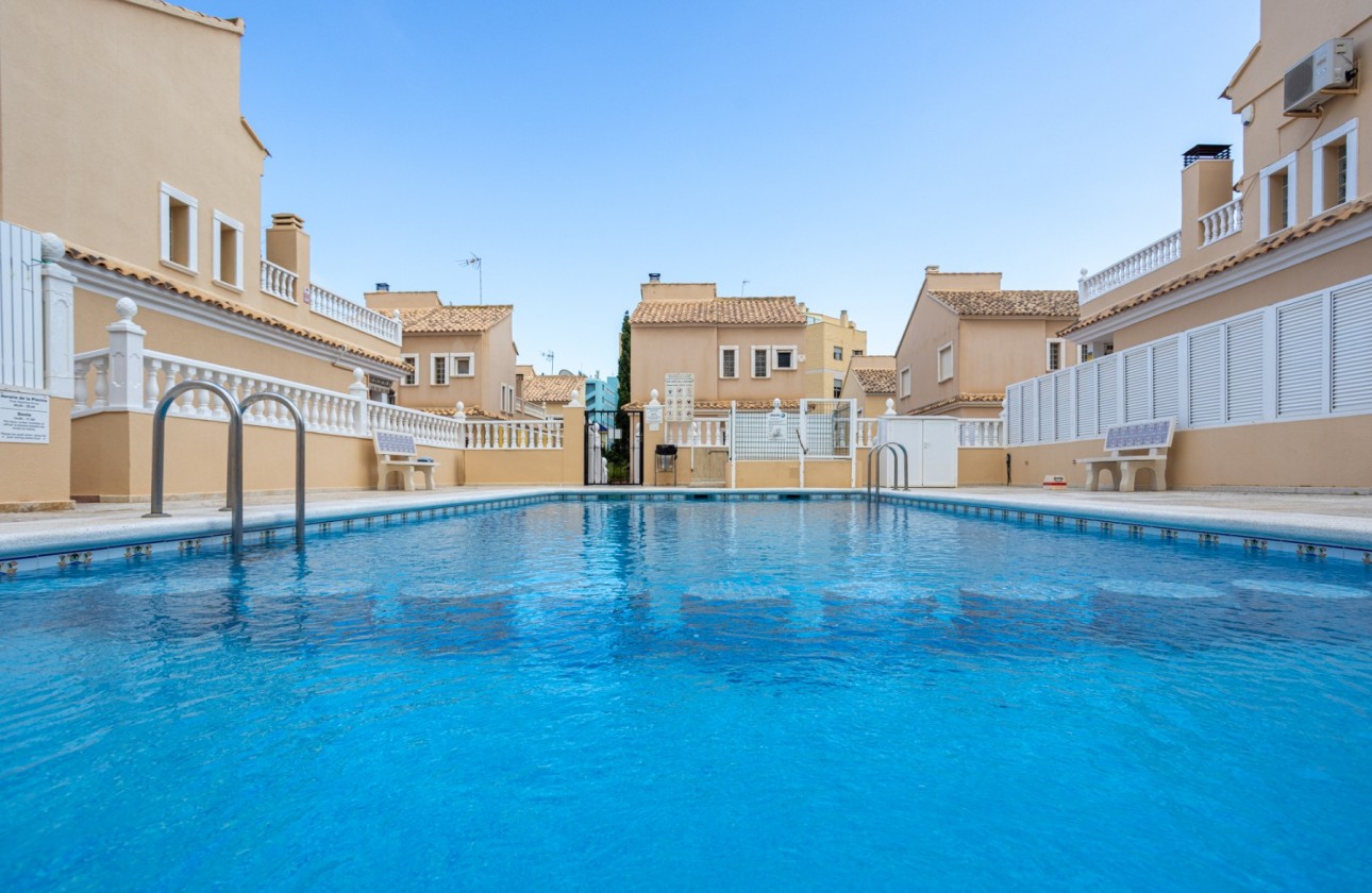 Reventa - Chalet Independiente - Guardamar del Segura