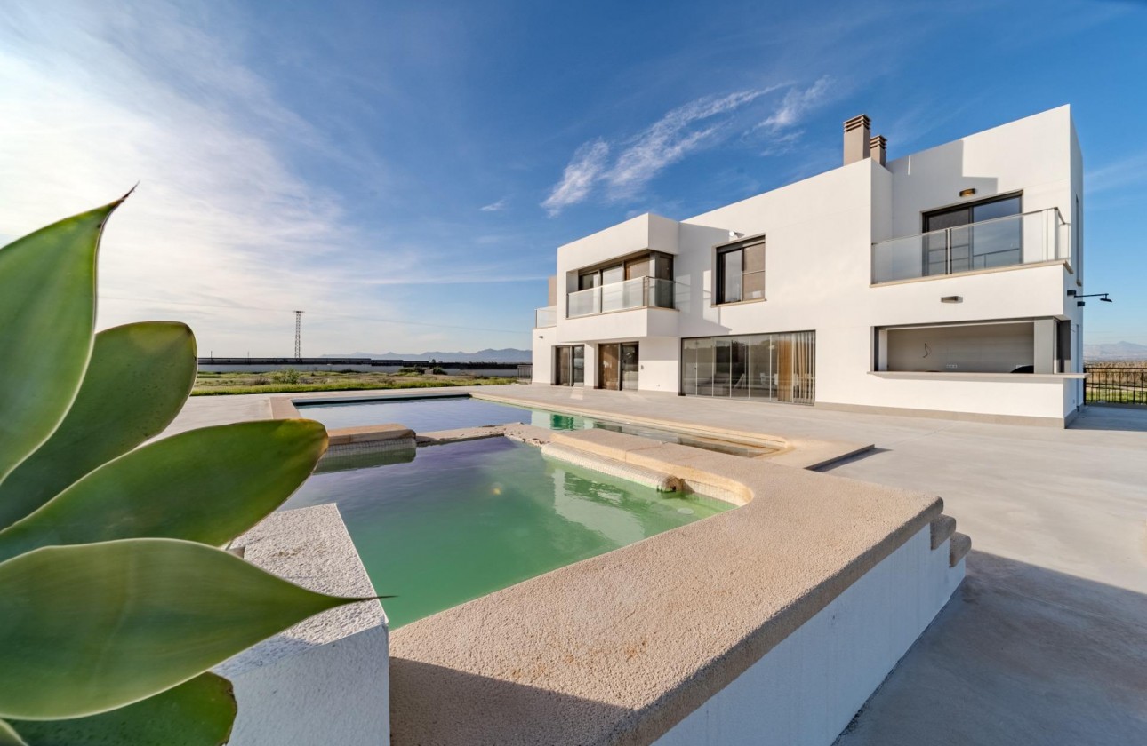 Reventa - Chalet Independiente - La Marina