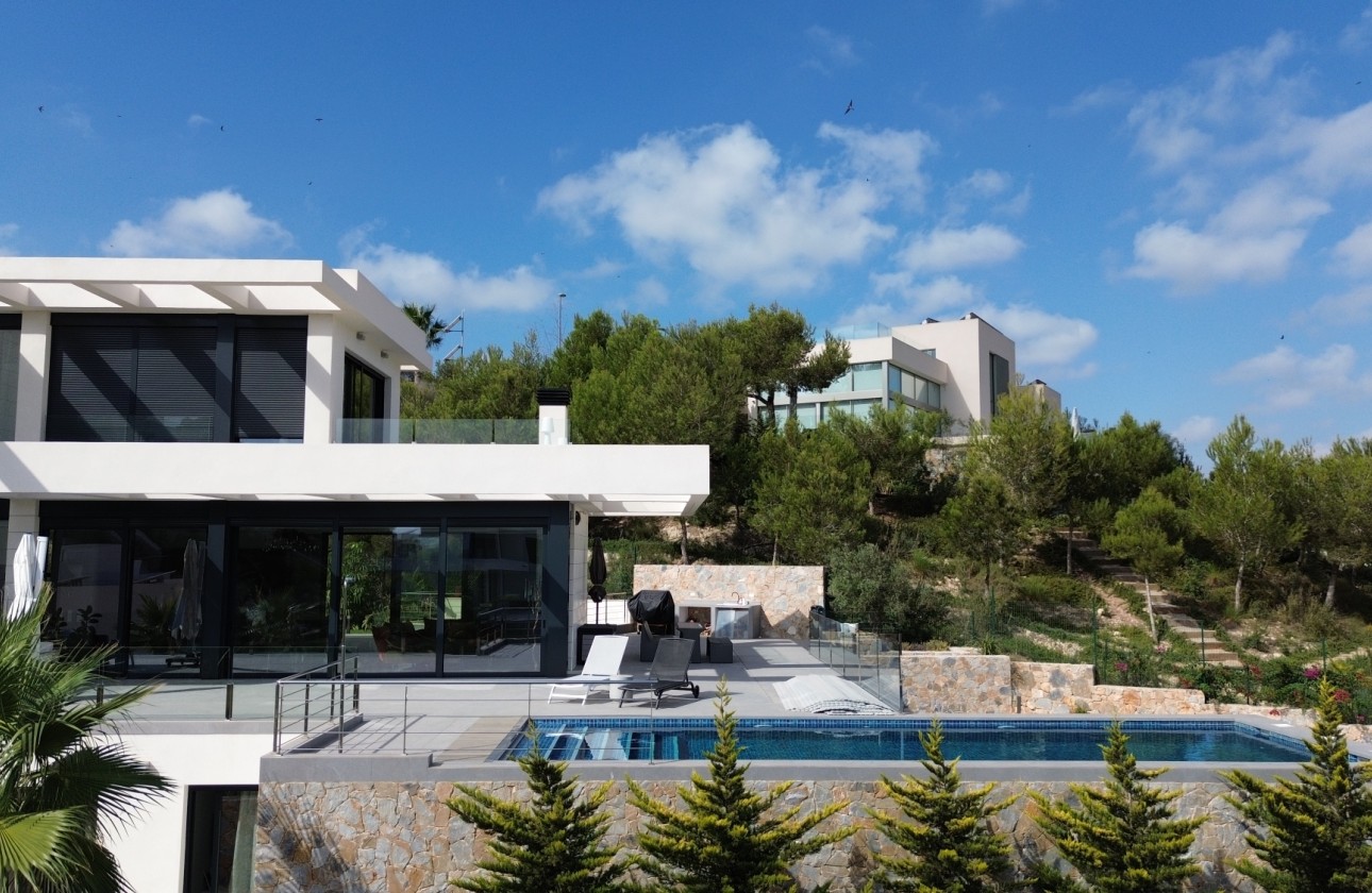 Reventa - Chalet Independiente - Las Colinas Golf