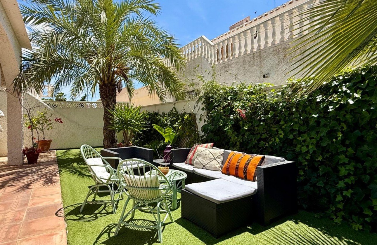 Reventa - Chalet Independiente - Orihuela Costa - Campoamor