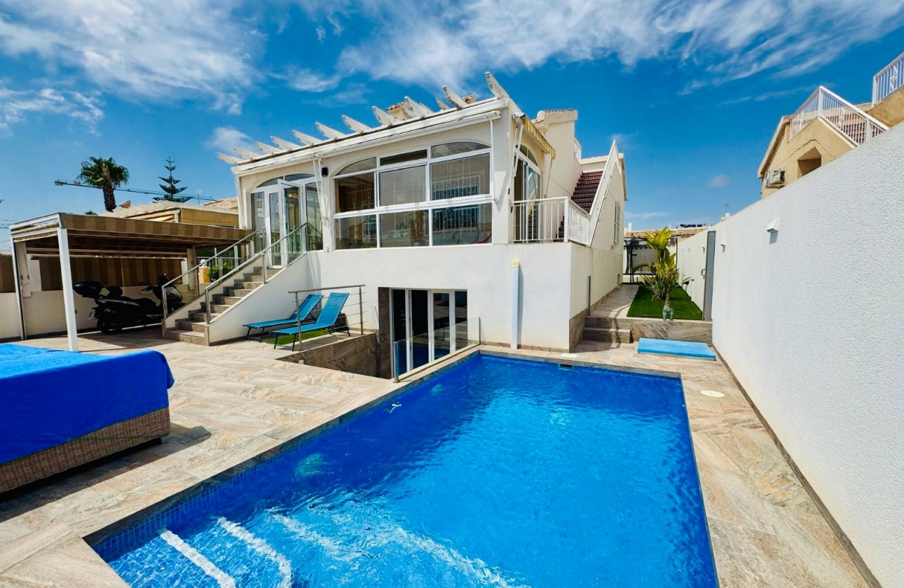 Reventa - Chalet Independiente - Orihuela Costa - Playa Flamenca