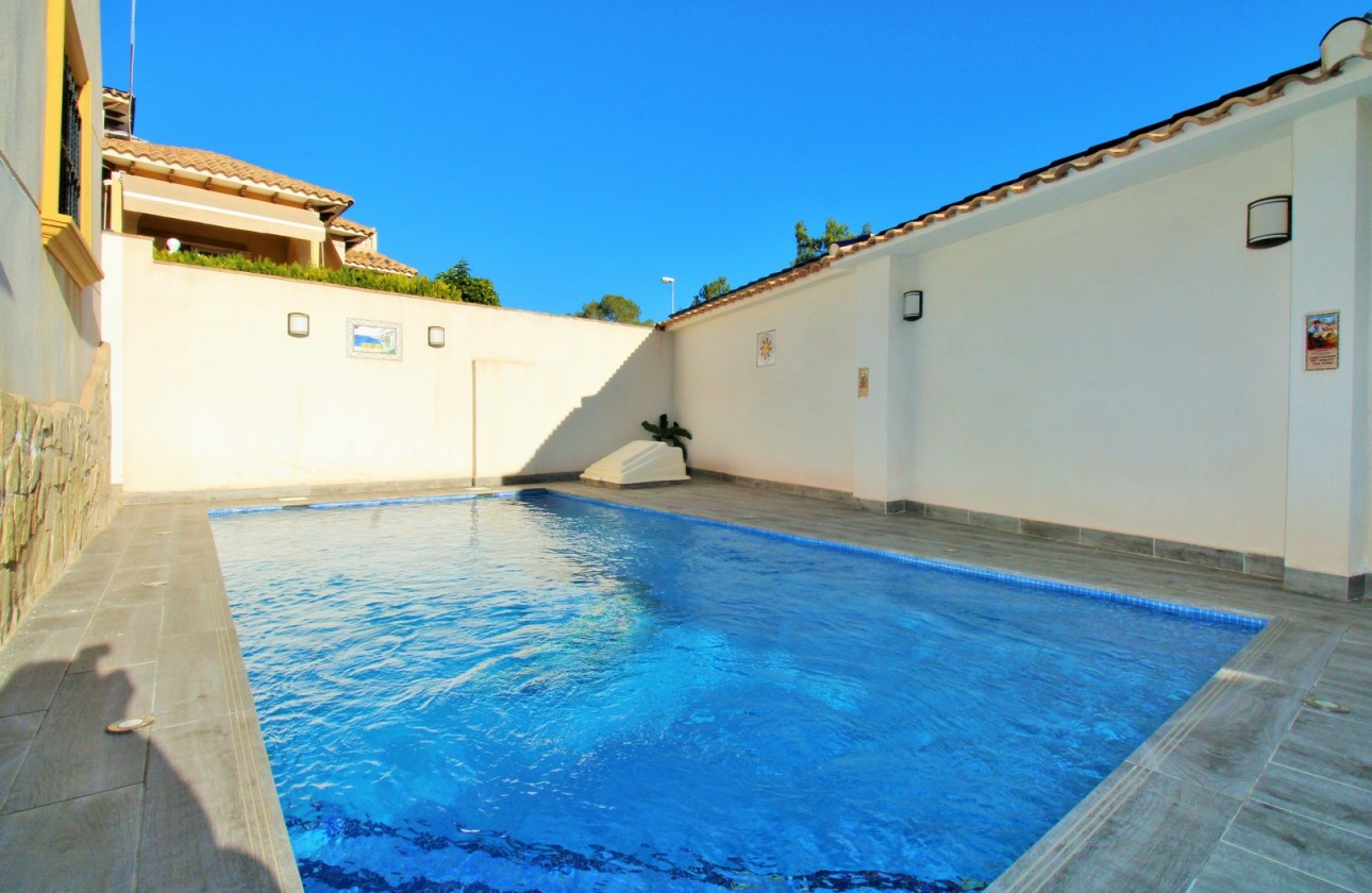 Reventa - Chalet Independiente - Orihuela Costa - Playa Flamenca