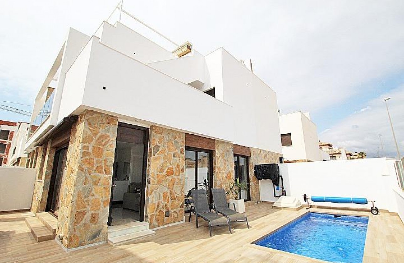 Reventa - Chalet Independiente - Orihuela Costa - Sectores Cuerda (La) Y Lomas De Cabo Roig