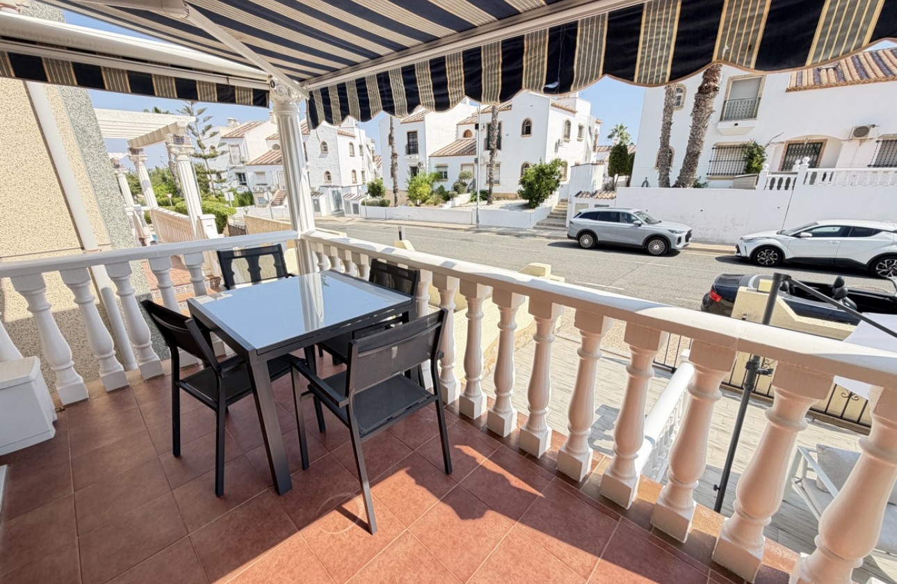 Reventa - Chalet Independiente - Orihuela Costa - Villamartín