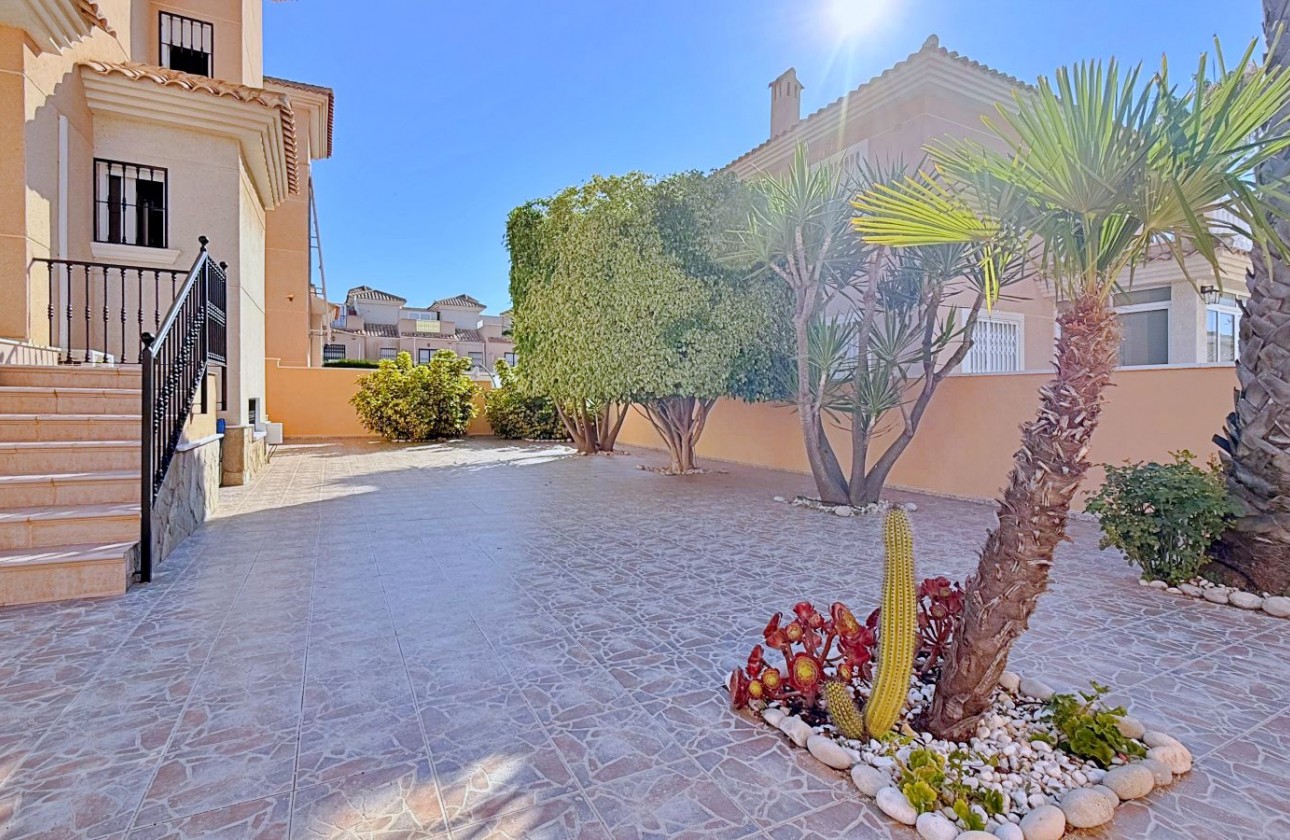 Reventa - Chalet Independiente - Orihuela - Orihuela Costa