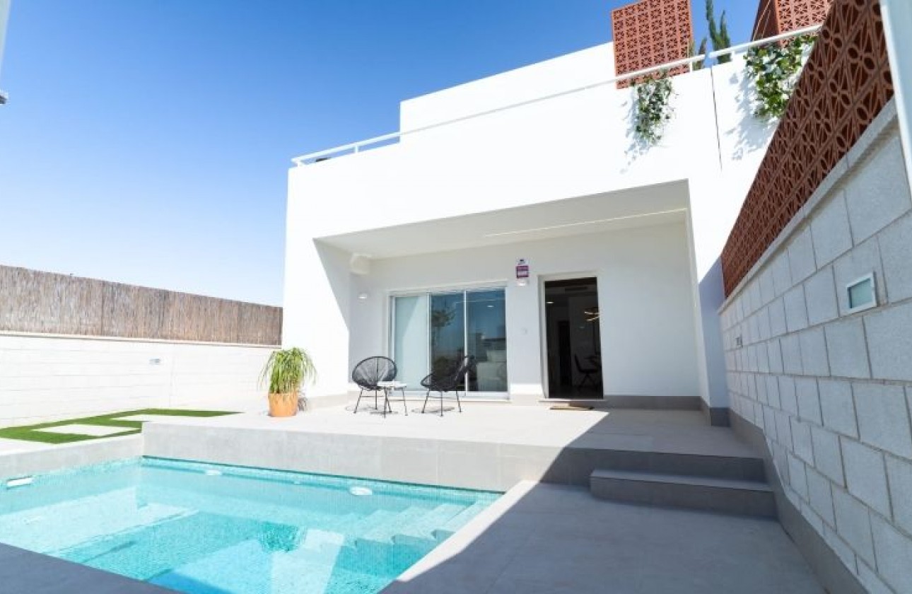 Reventa - Chalet Independiente - Pilar de la Horadada