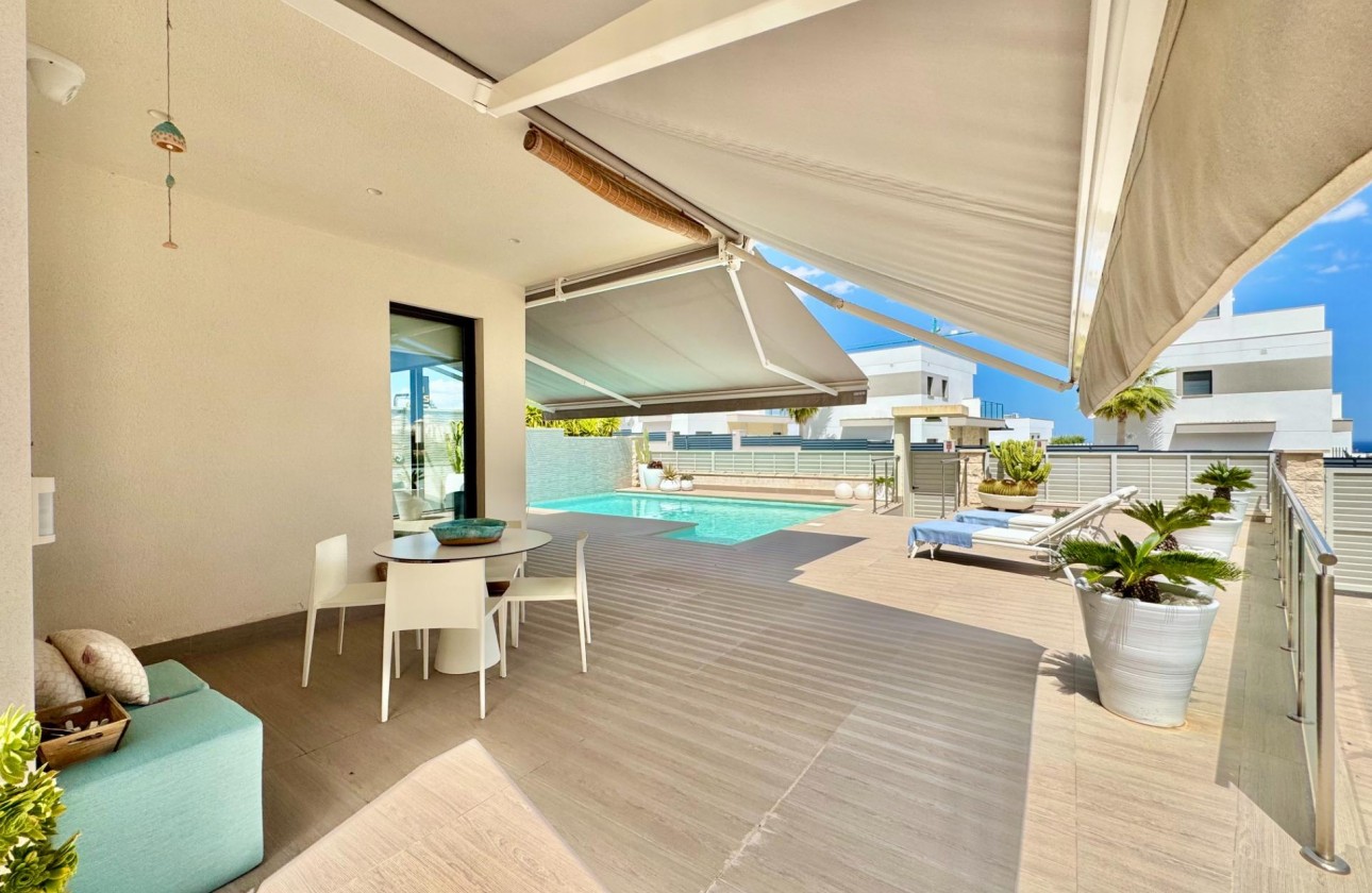 Reventa - Chalet Independiente - San Miguel de Salinas - Bellavista