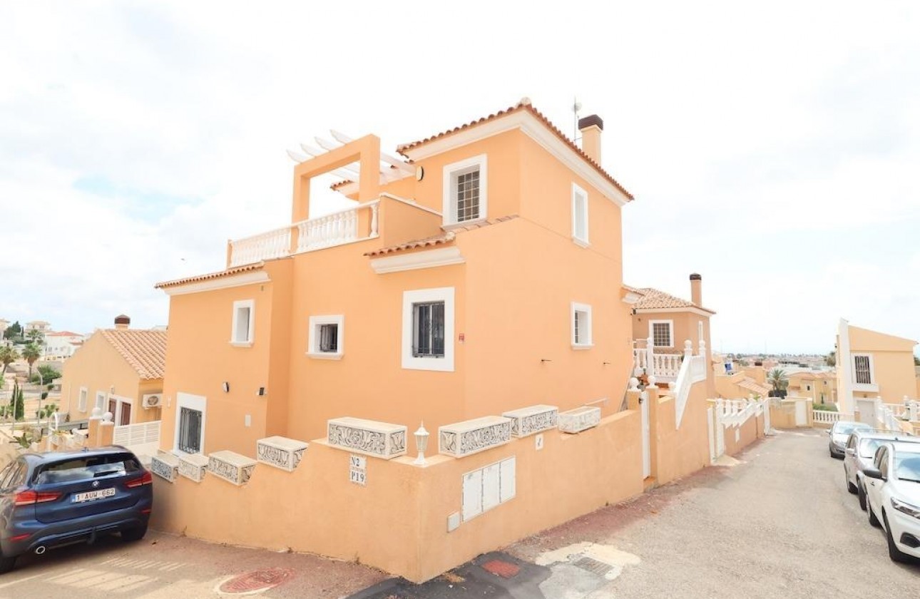 Reventa - Chalet Independiente - San Miguel de Salinas - Villamartín