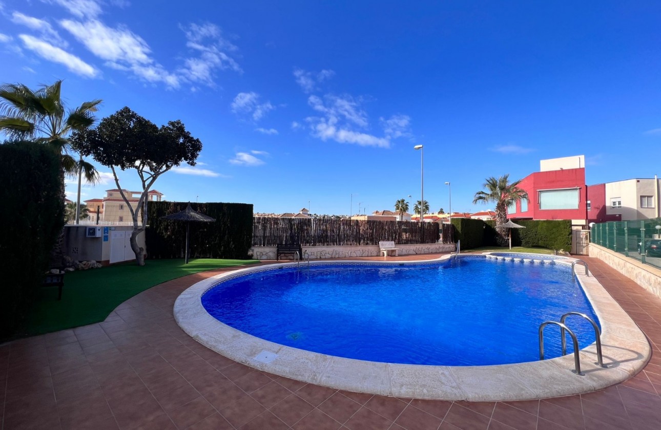 Reventa - Chalet Pareado - Orihuela Costa