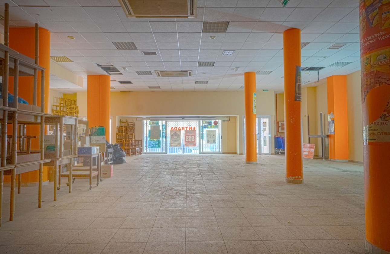 Reventa - Comercial - Torrevieja