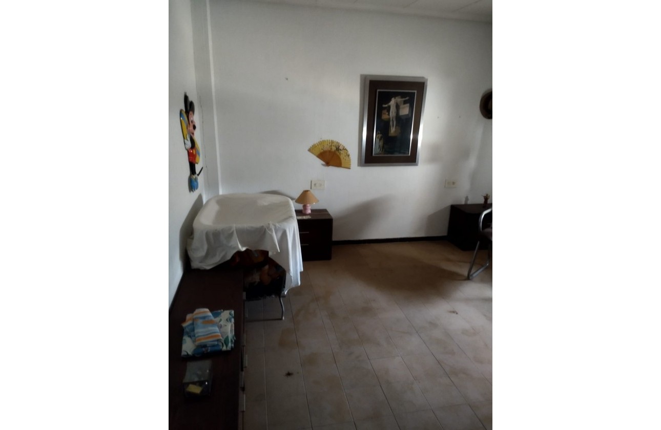 Reventa -  Edificio - Torrevieja - Costa Blanca Sur