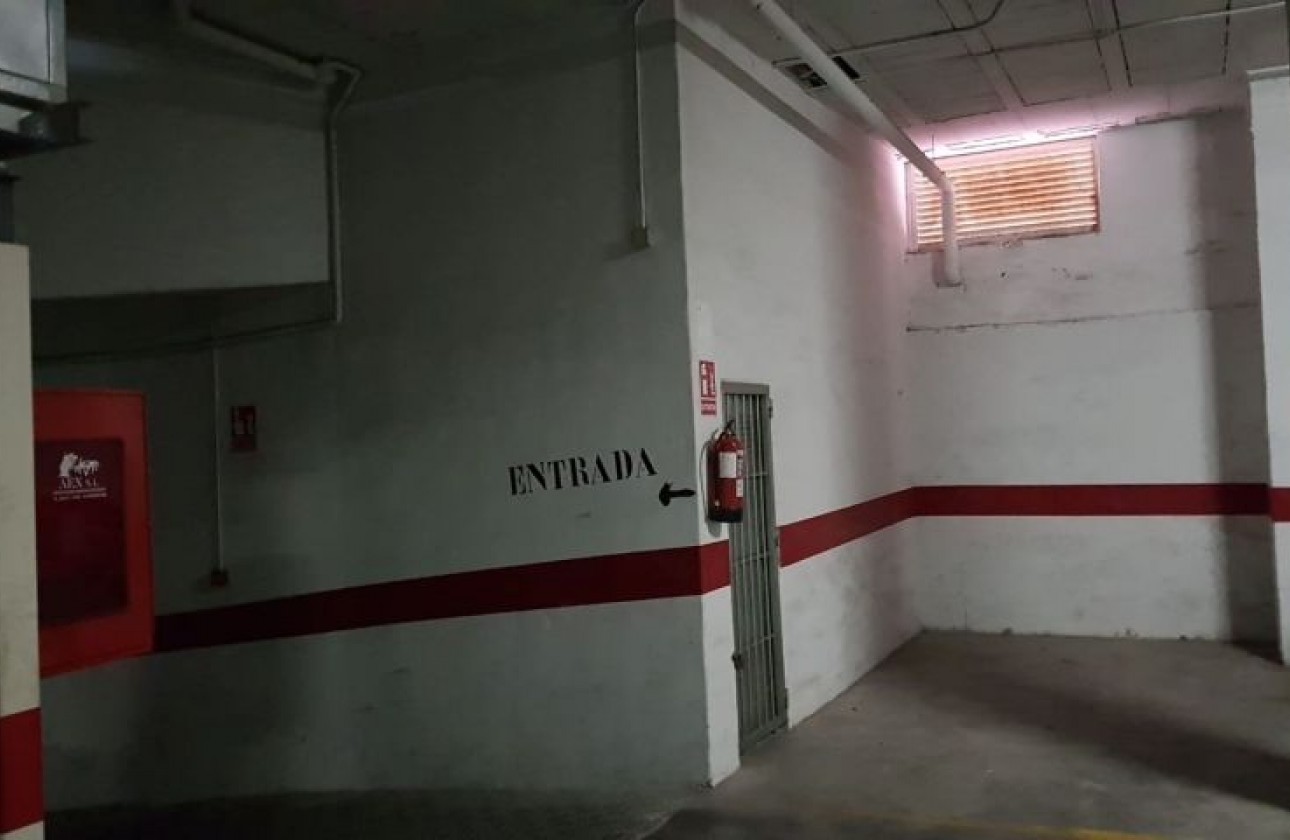 Reventa - Garaje - Torrevieja