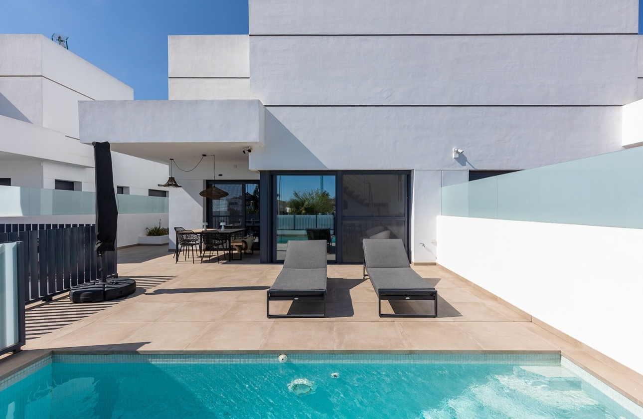 Reventa - House - Dolores