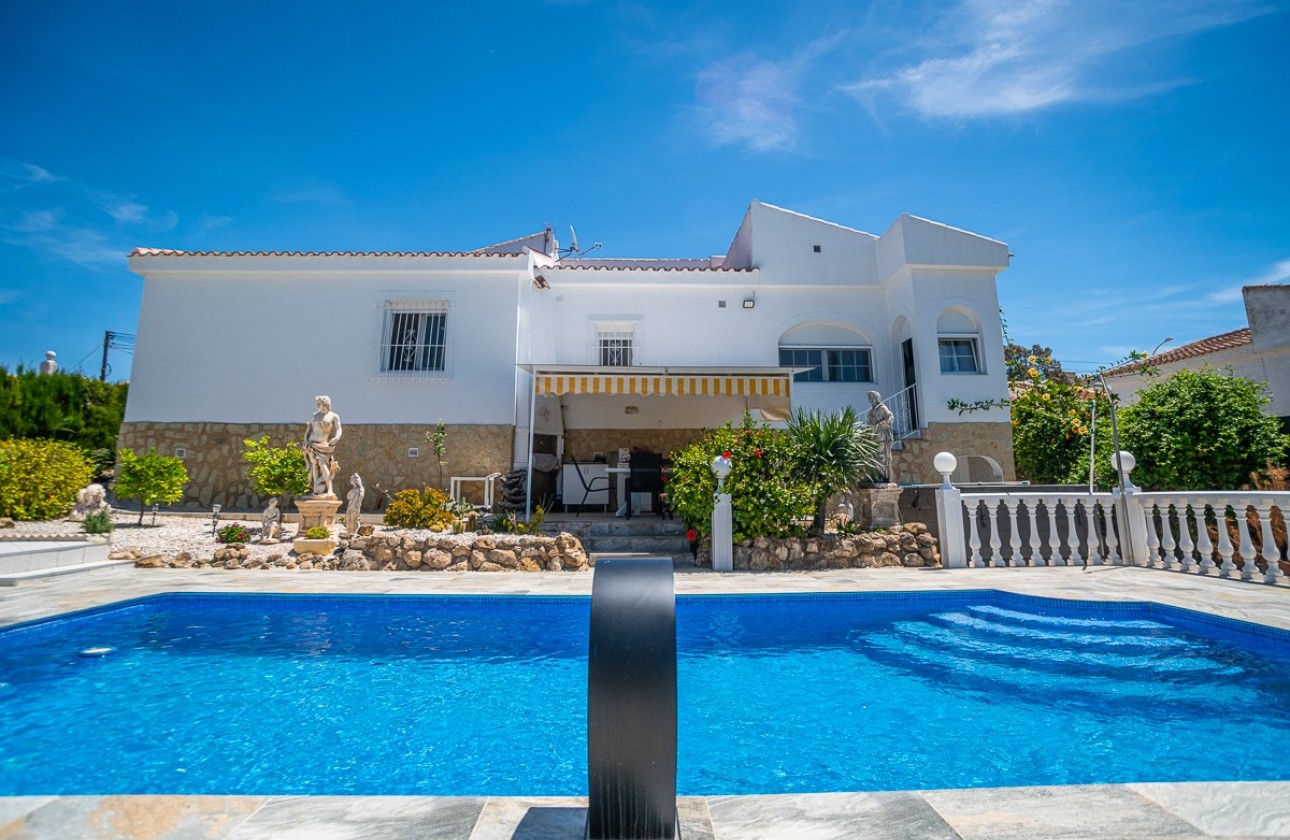 Reventa - House - La Marina
