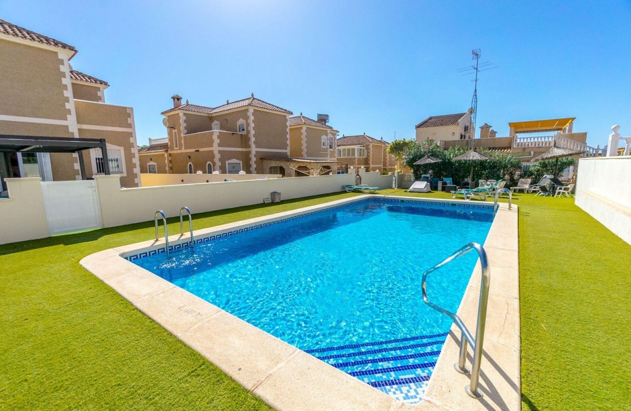 Reventa - House - Orihuela Costa - Villamartín
