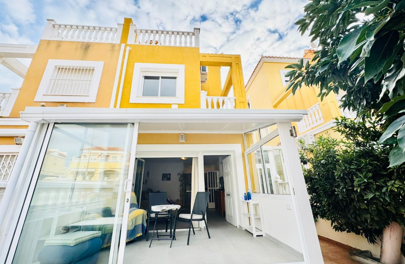Reventa - House - Orihuela Costa