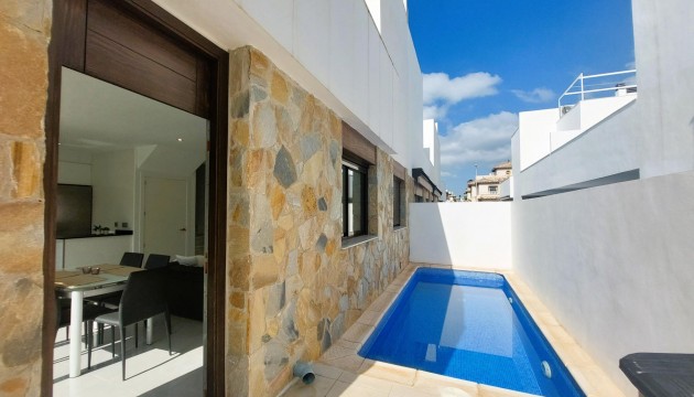 Semi Detached Villa - Wiederverkauf - Orihuela Costa - Lomas de Cabo Roig