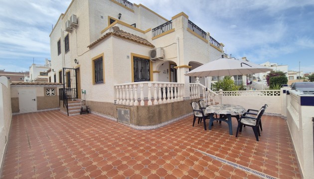 Semi Detached Villa - Wiederverkauf - Orihuela Costa - Los Altos