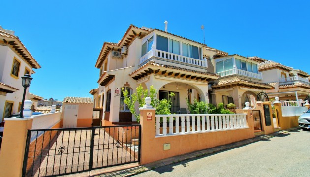 Stadthaus - Wiederverkauf - Orihuela Costa - Cabo Roig