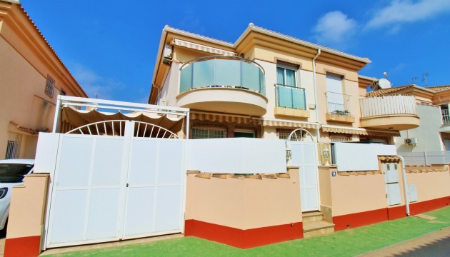 Stadthaus - Wiederverkauf - Orihuela Costa - Playa Flamenca