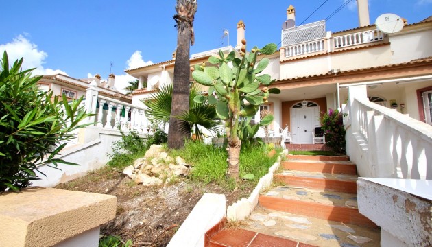 Таунхаус - Перепродажа - Orihuela Costa - Villamartín