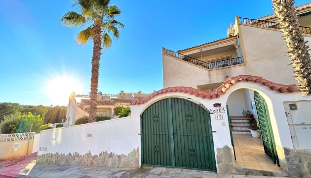 Таунхаус - Перепродажа - Orihuela Costa - Villamartín