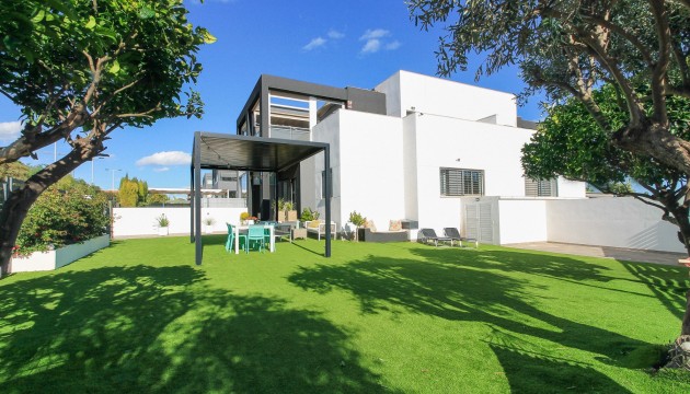 Таунхаус - Перепродажа - Torrevieja - Nueva Torrevieja - Aguas Nuevas