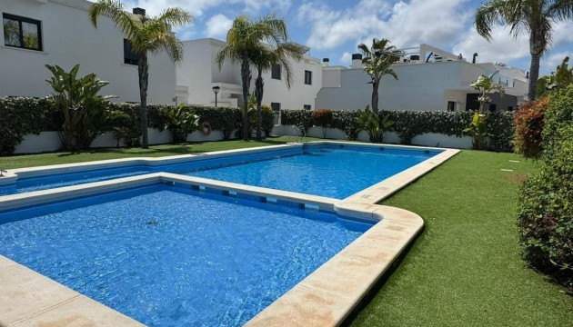 Tosidig - Videresalg - Orihuela Costa - Lomas de Cabo Roig