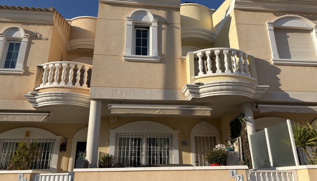 Townhouse - Resale - Heredades - Heredades