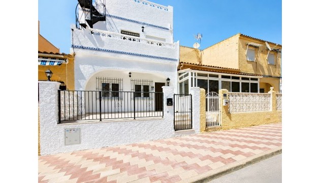 Townhouse - Resale - La Marina - La Marina