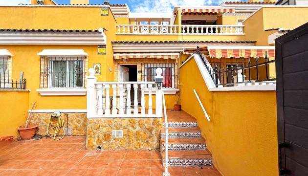 Townhouse - Resale - Torrevieja - La Siesta - El Salado -  Torreta