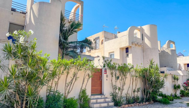 Townhouse - Resale - Torrevieja - La Siesta - El Salado -  Torreta