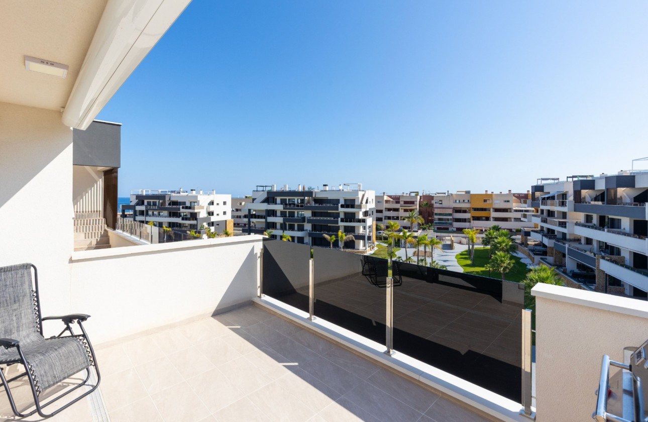 Videresalg - Apartment / Duplex - Orihuela Costa - Playa Flamenca